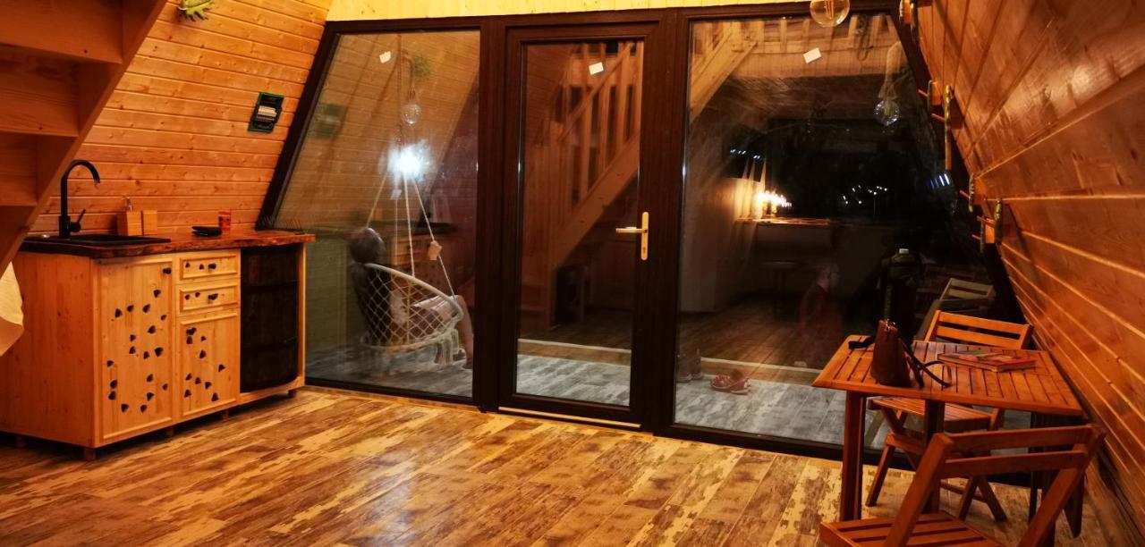 Casa - Cabana Tip A Frame, Cerna, Vaideeni, Valcea Cerna  Buitenkant foto