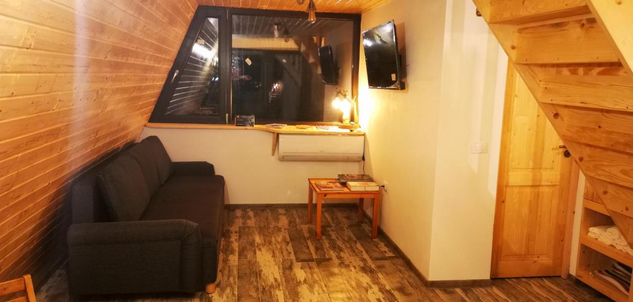 Casa - Cabana Tip A Frame, Cerna, Vaideeni, Valcea Cerna  Buitenkant foto